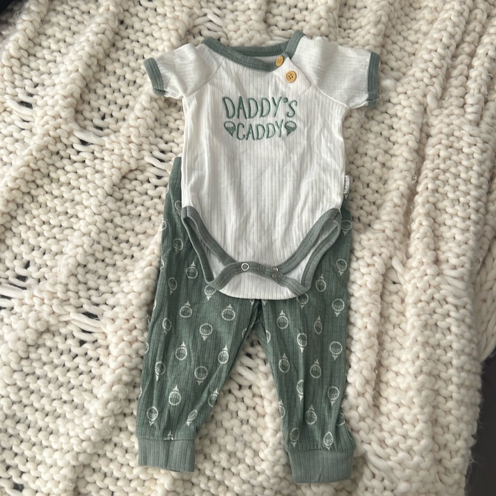 Tahari Green and White Kids Bodysuit